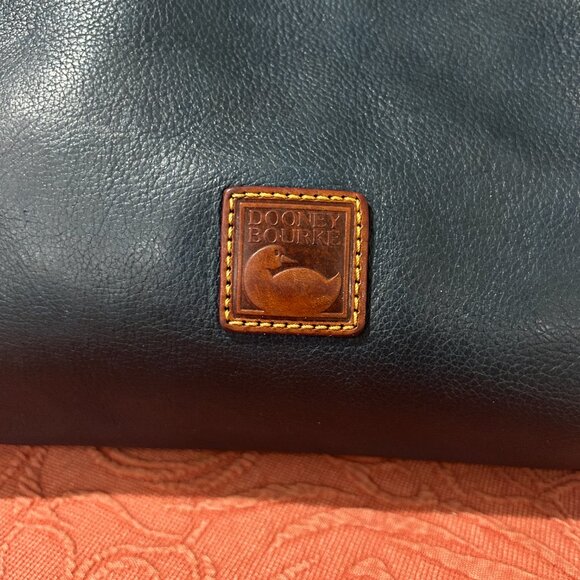 Dooney & Bourke Pebble Grain Twist Strap Hobo bag - Picture 14 of 15